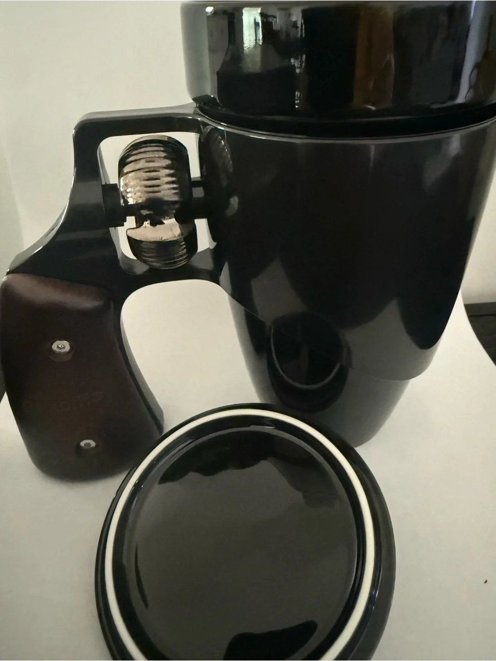 Pukomic durable black